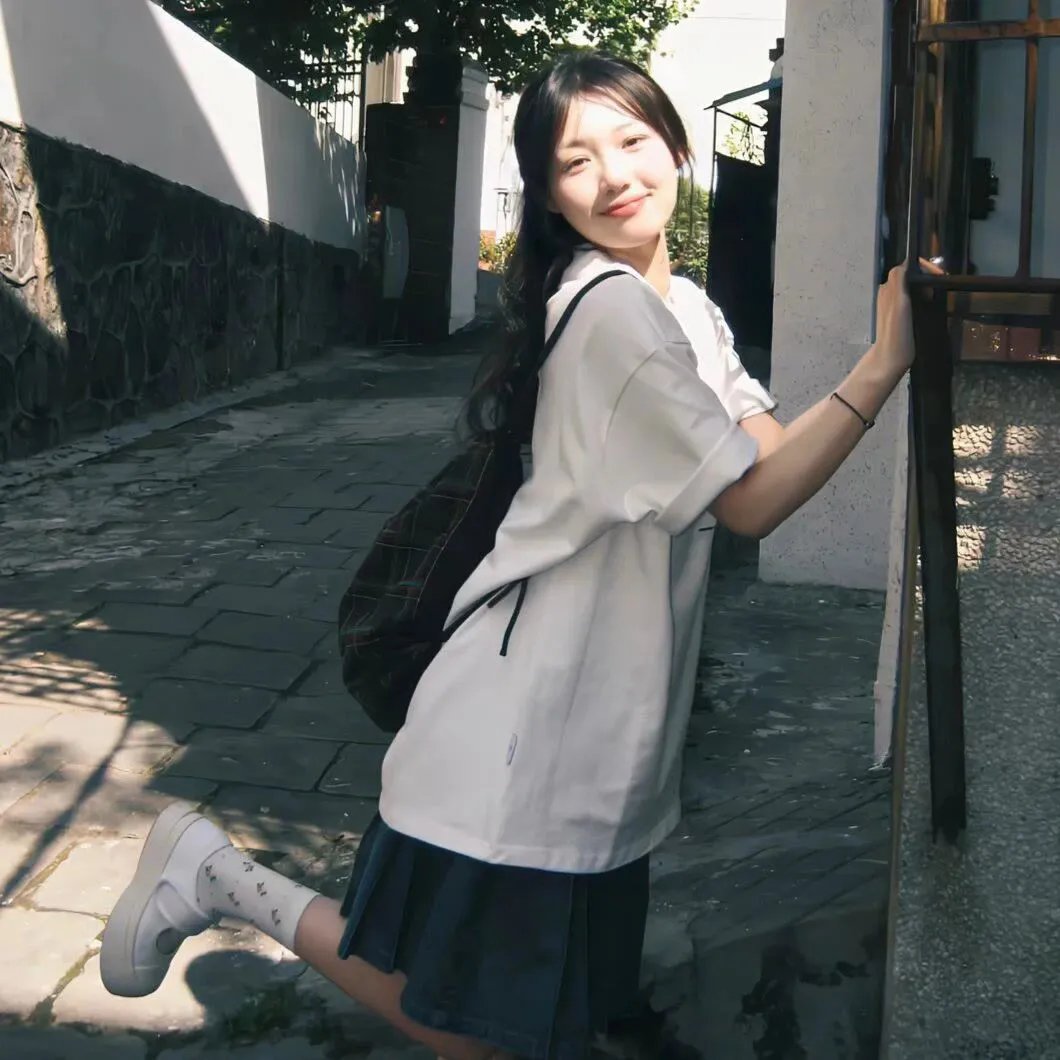 丑小鸭的天鹅湖